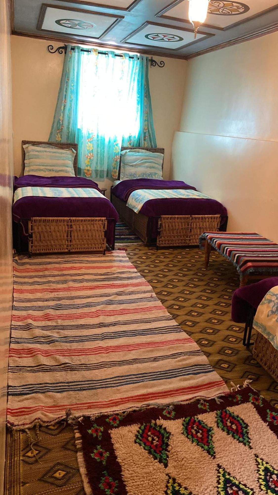 Hotel Kasbah Ait Bouguemez Agouti Esterno foto