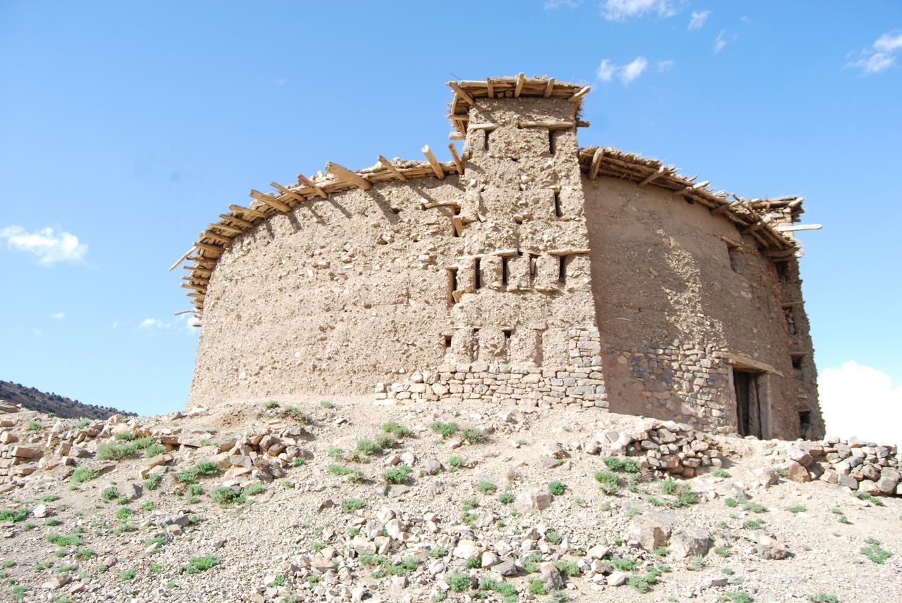Hotel Kasbah Ait Bouguemez Agouti Esterno foto