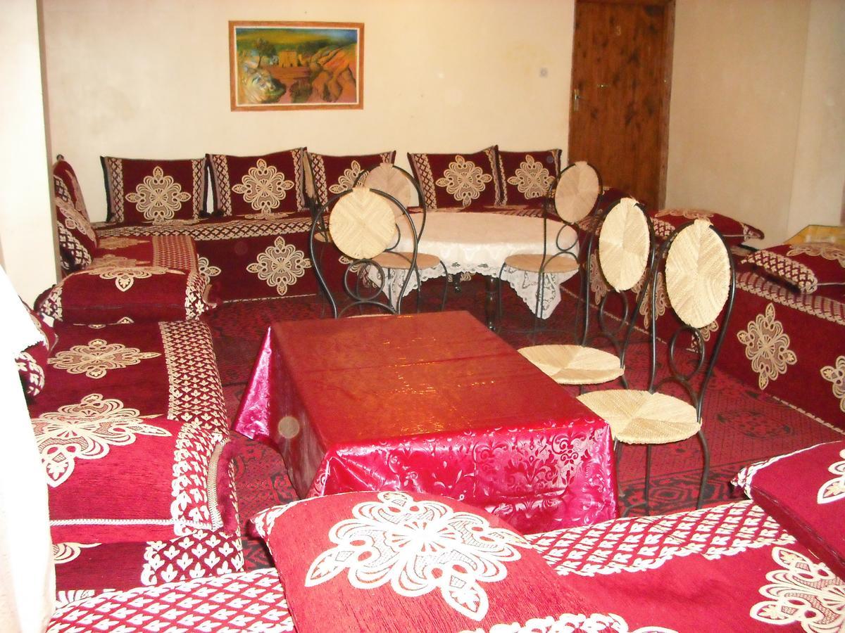 Hotel Kasbah Ait Bouguemez Agouti Esterno foto