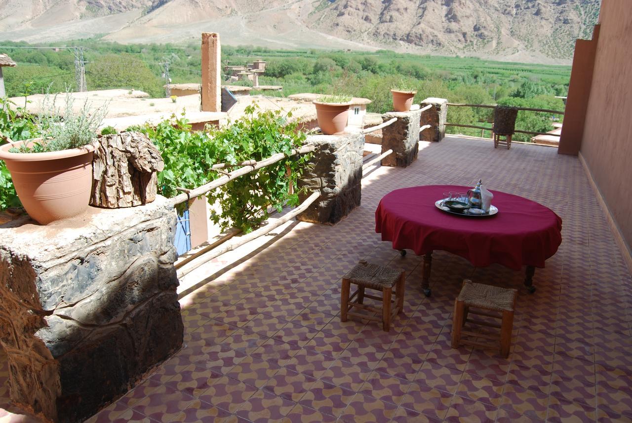 Hotel Kasbah Ait Bouguemez Agouti Esterno foto