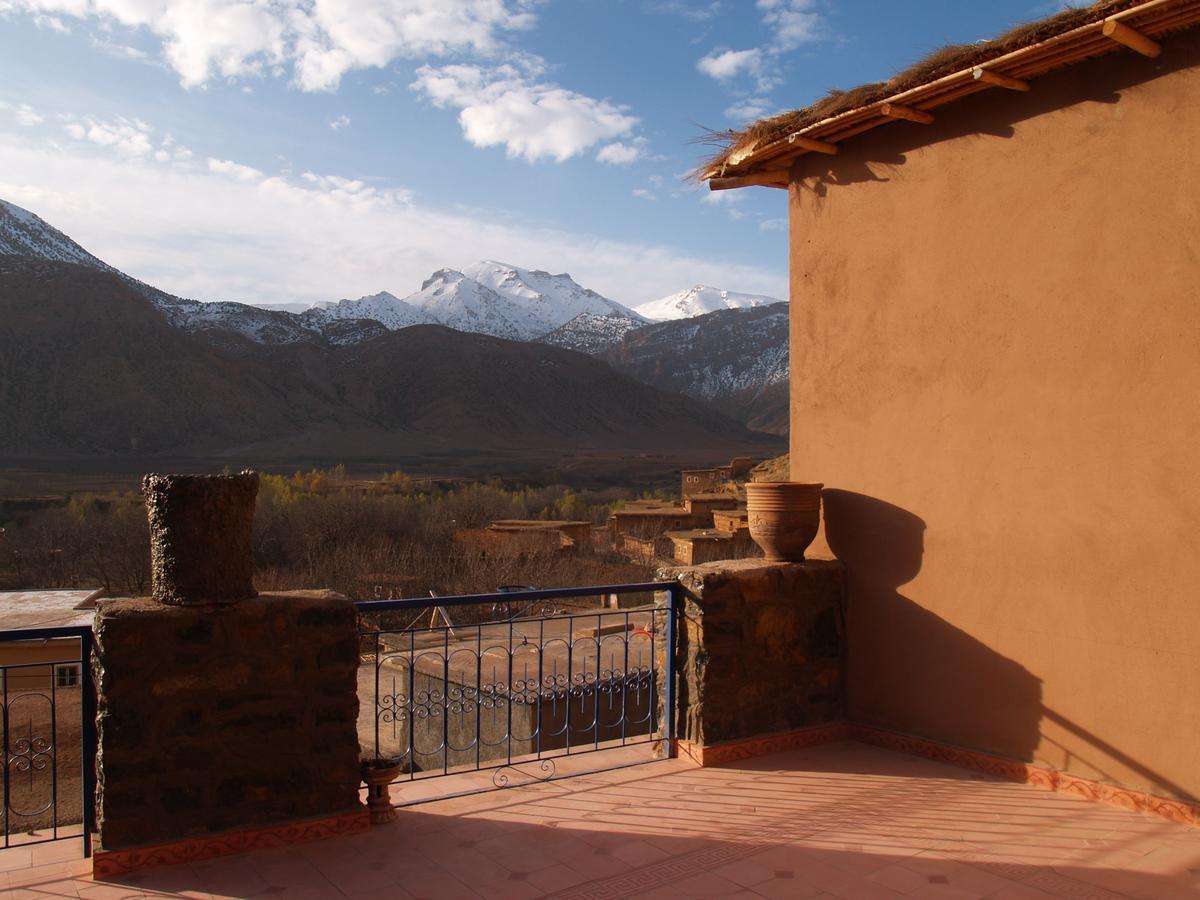 Hotel Kasbah Ait Bouguemez Agouti Esterno foto